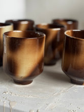 Załaduj obraz do przeglądarki galerii, CZARKI BROWNIE XL NA NÓŻCE
