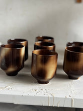 Załaduj obraz do przeglądarki galerii, CZARKI BROWNIE XL NA NÓŻCE
