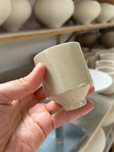 Załaduj obraz do przeglądarki galerii, CZARKA ESPRESSO NATURAL
