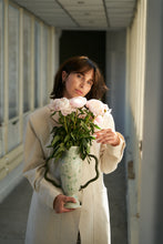 Załaduj obraz do przeglądarki galerii, WAZON TUBEROSA BABY
